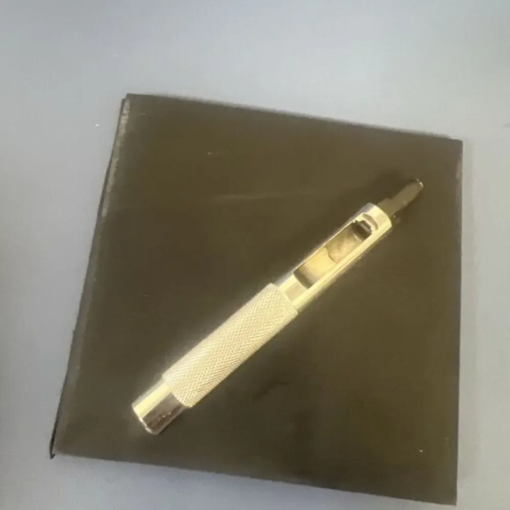 1/4